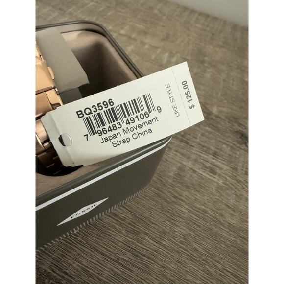 Fossil BQ3596 Dayle Three-Hand  Date Rose Gold-Tone Stainless Steel Watch - Picture 7 of 7